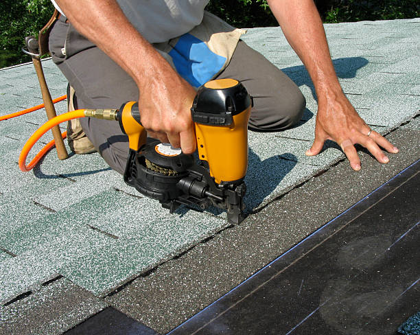 Best Commercial Roofing Services  in Morris, MN